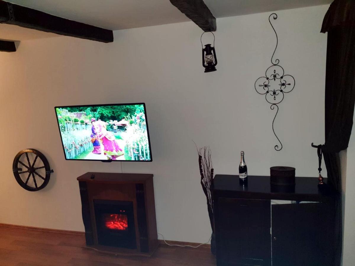 Apartament Medieval プレデアル エクステリア 写真