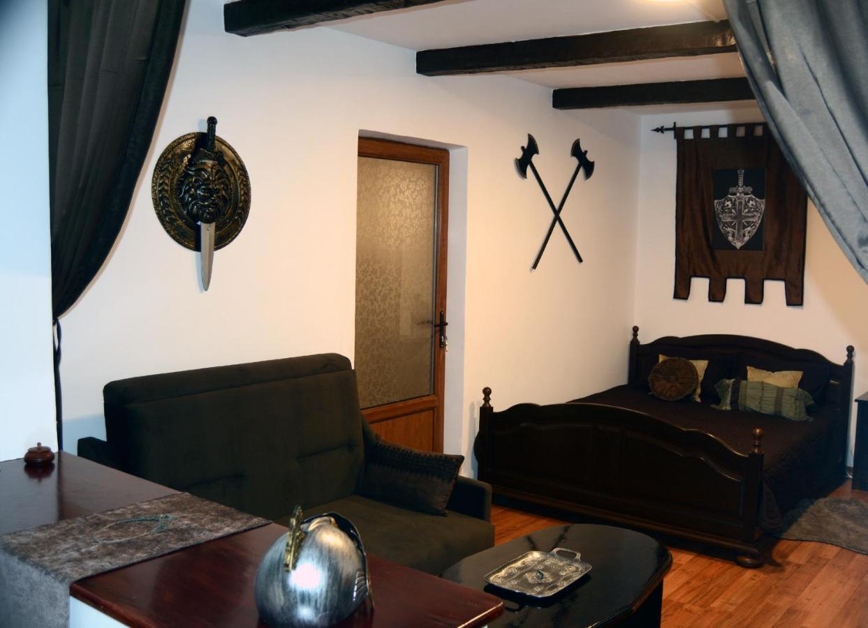 Apartament Medieval プレデアル エクステリア 写真