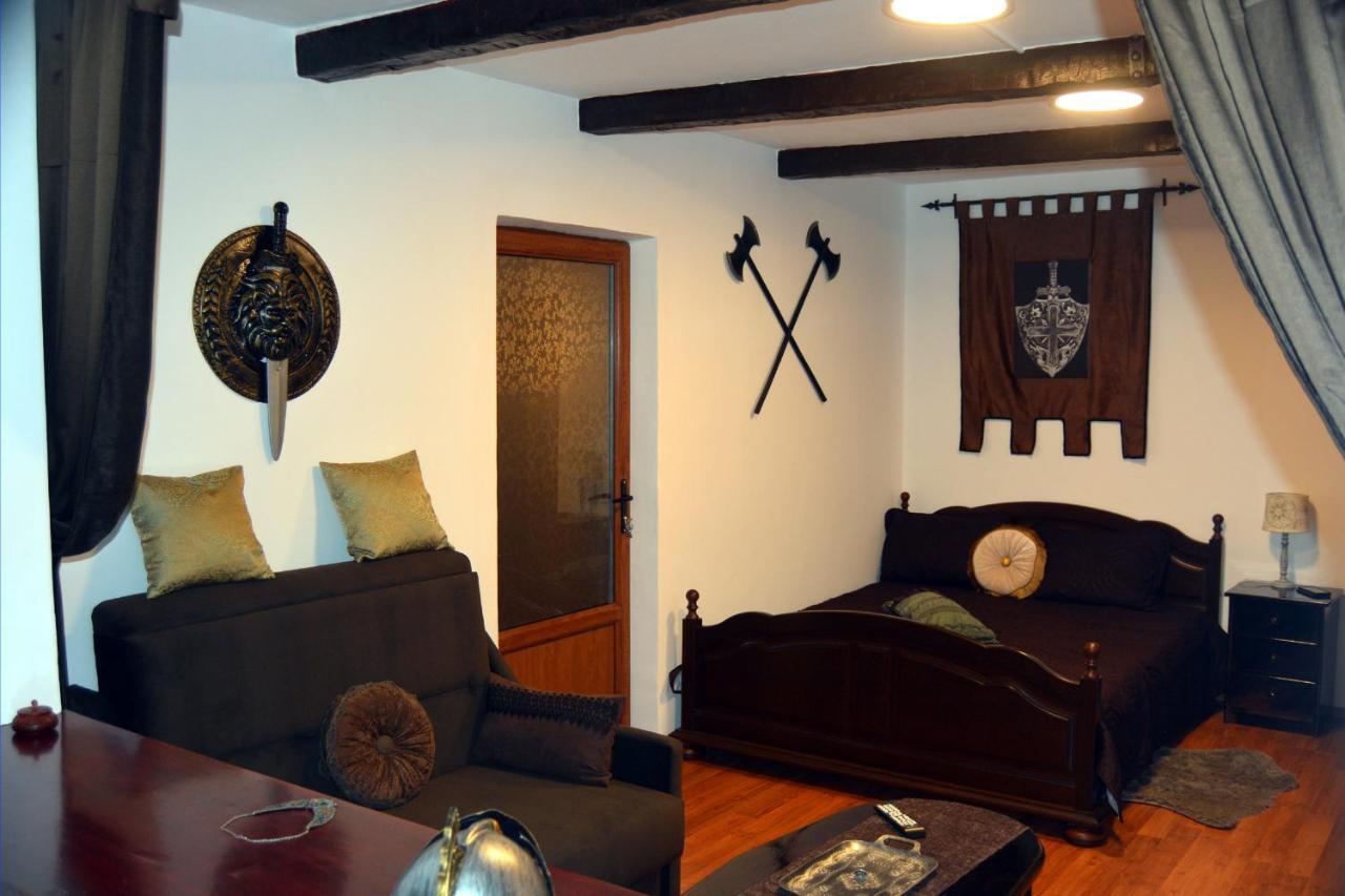 Apartament Medieval プレデアル エクステリア 写真